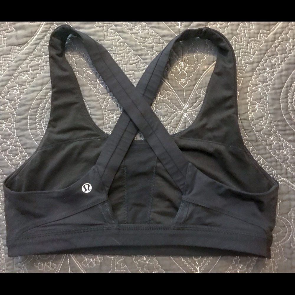 lululemon sports bra